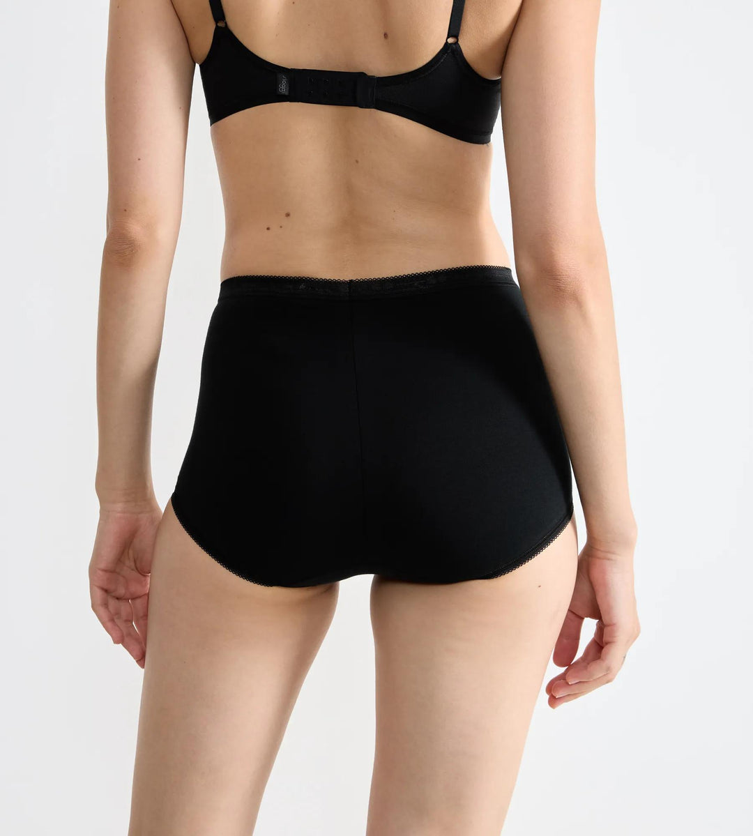 #culoare_0004-black