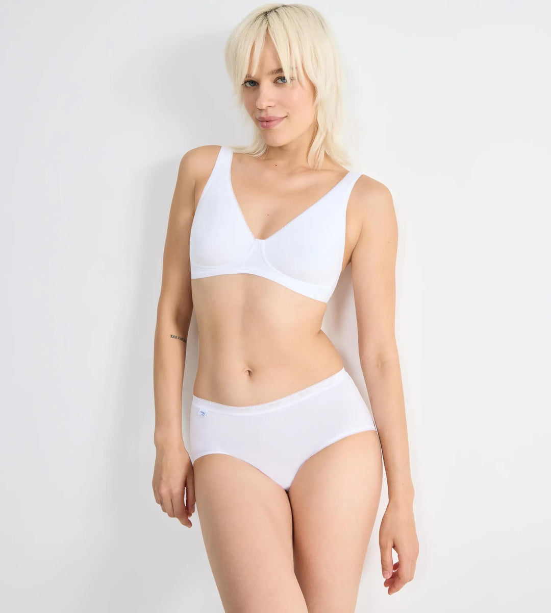 #culoare_0003-white