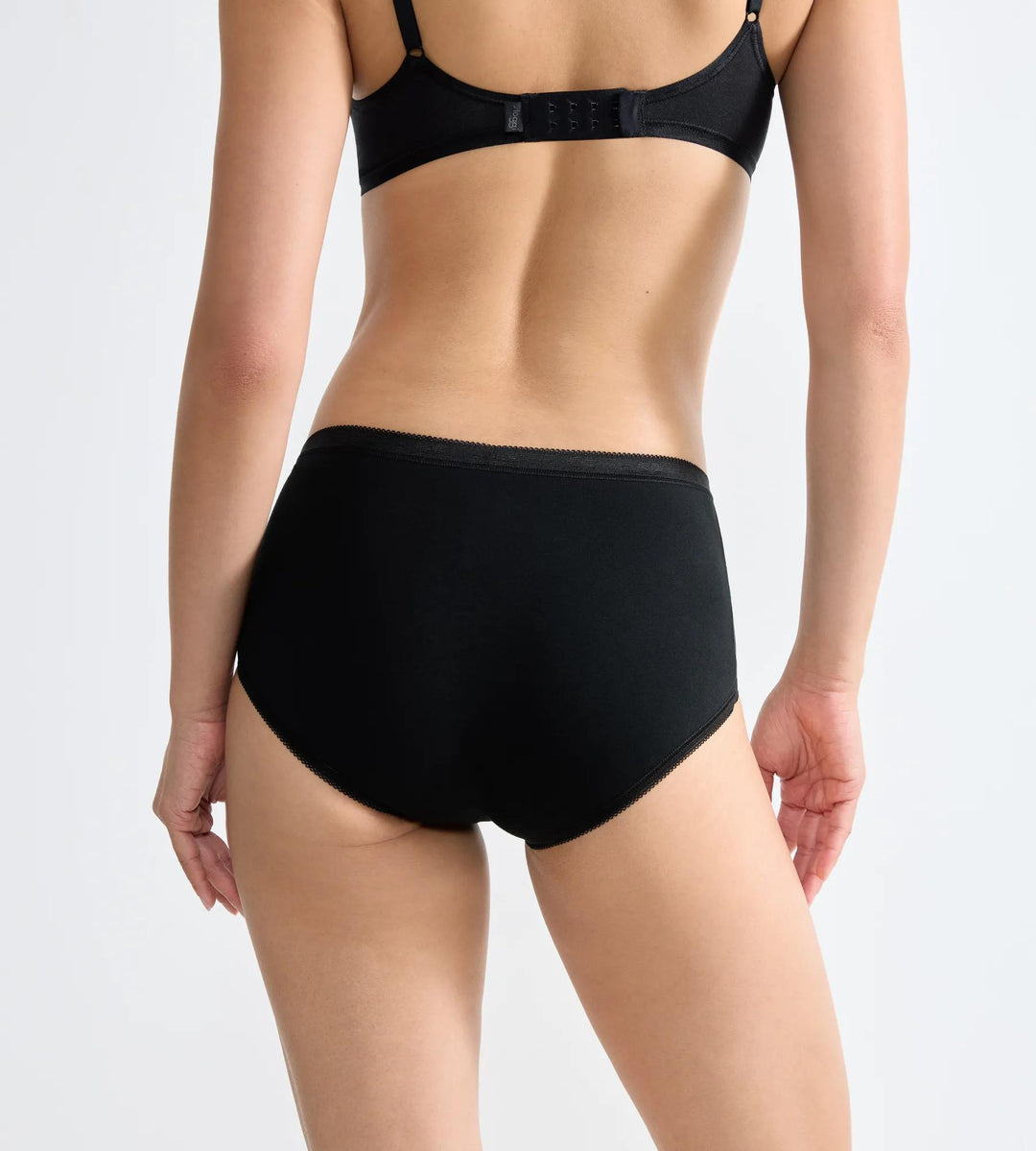 #culoare_0004-black