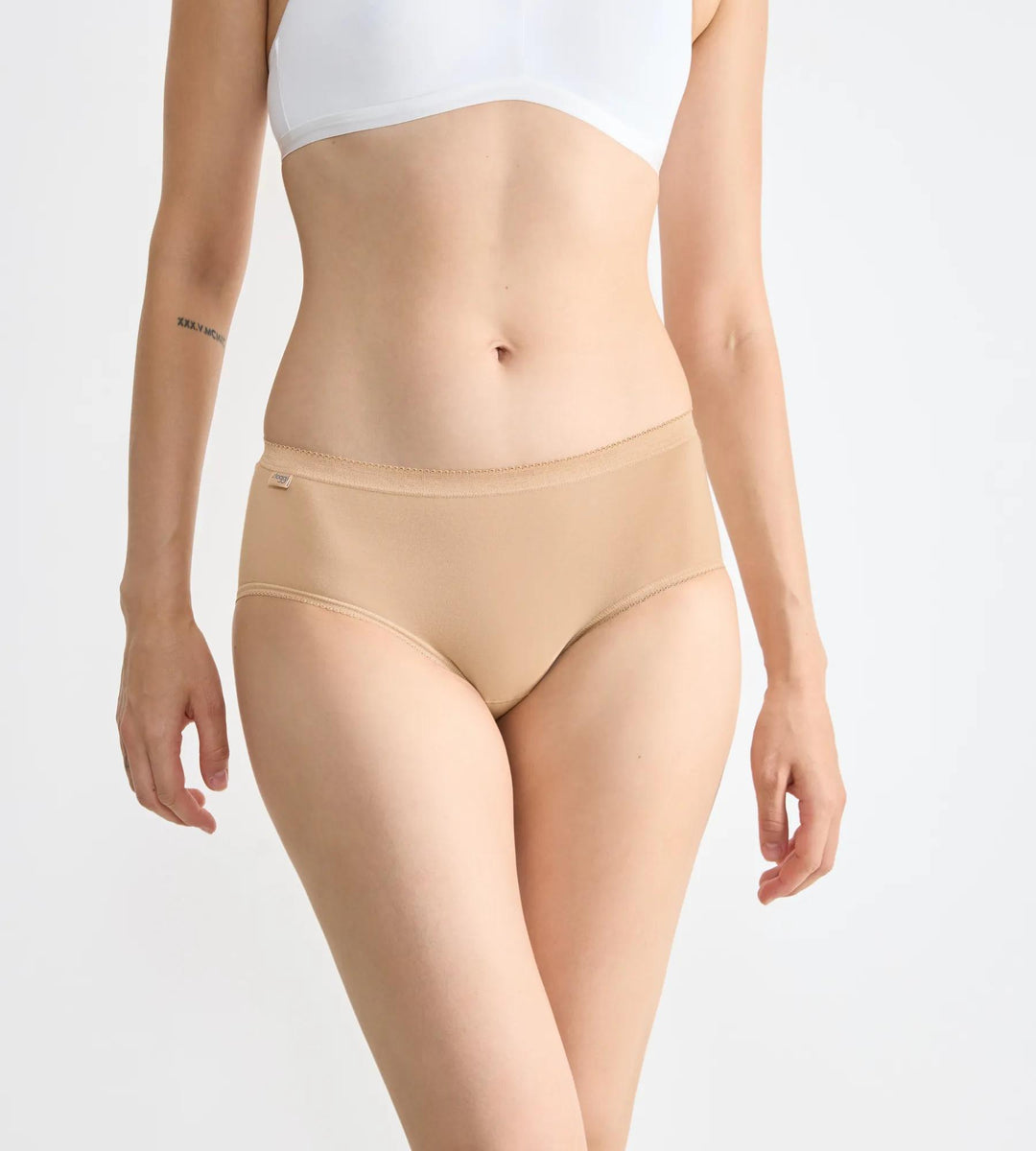 #culoare_0026-skin