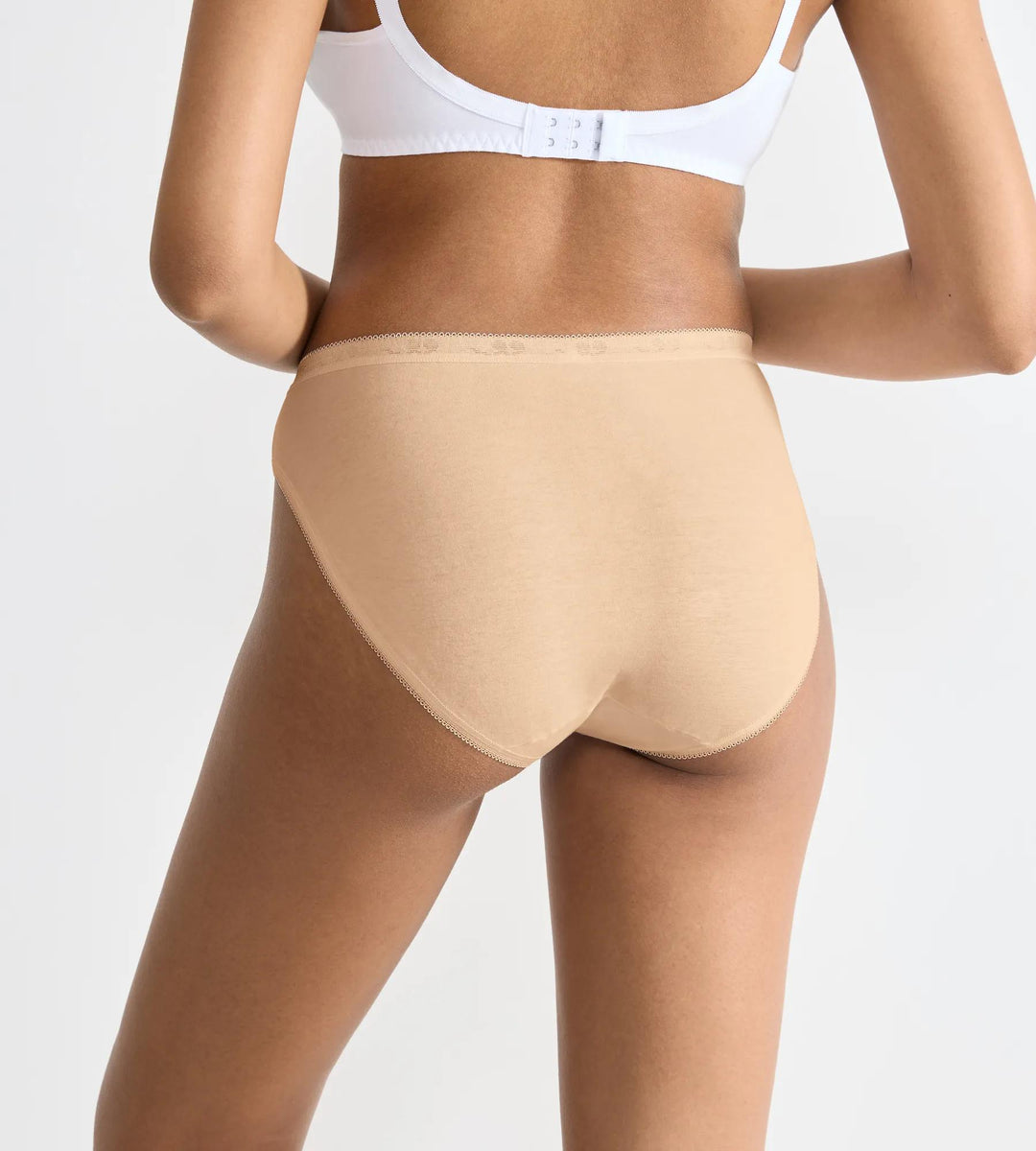 #culoare_0026-skin