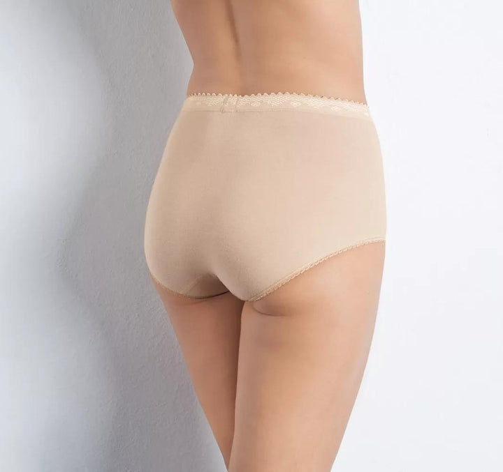 #culoare_0026-skin