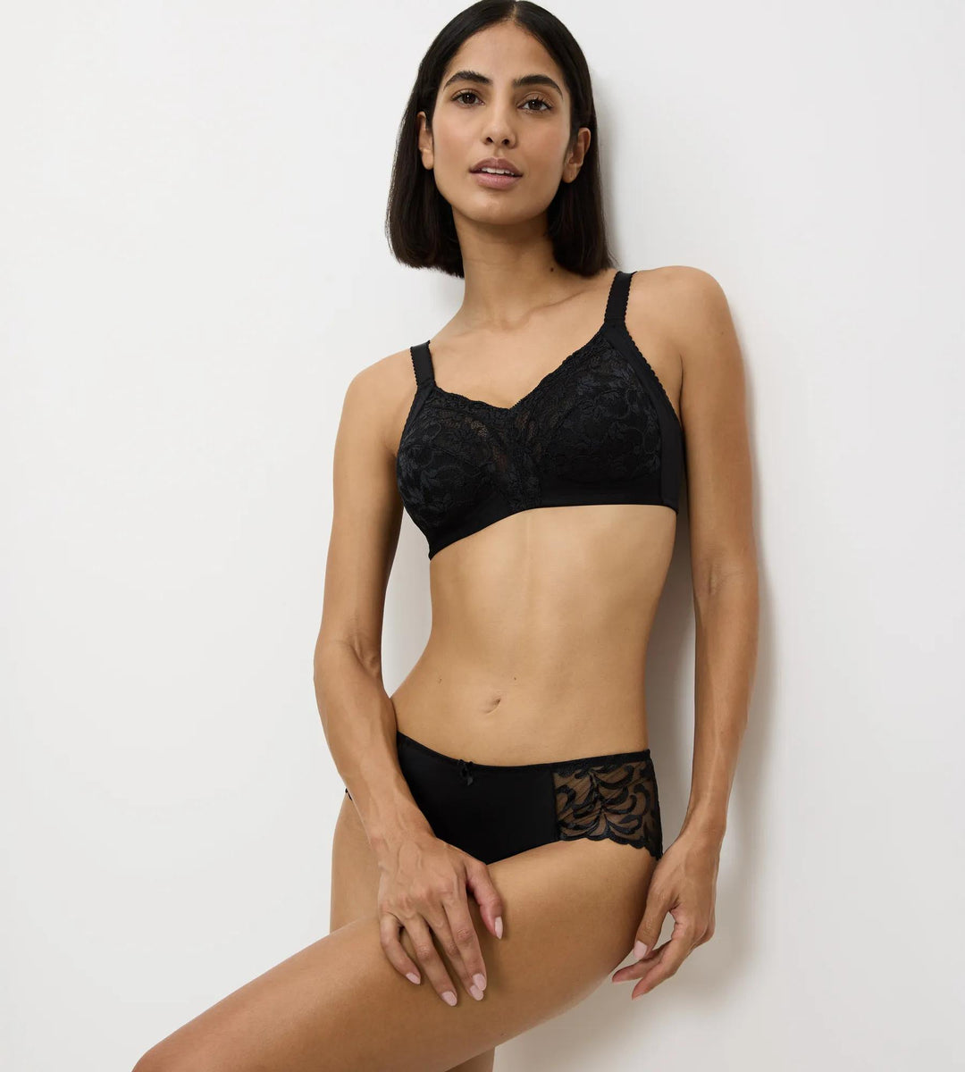 #culoare_0004-black