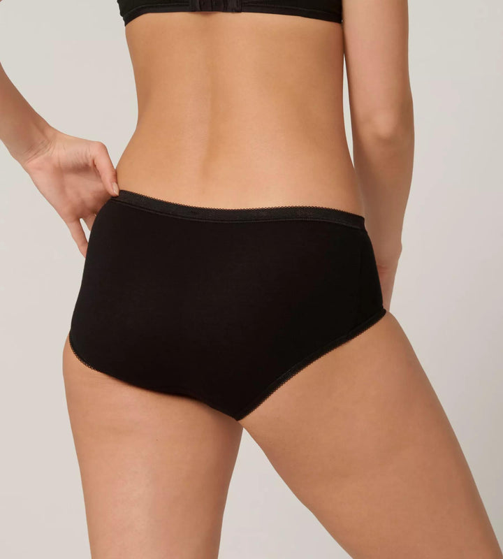 #culoare_0004-black