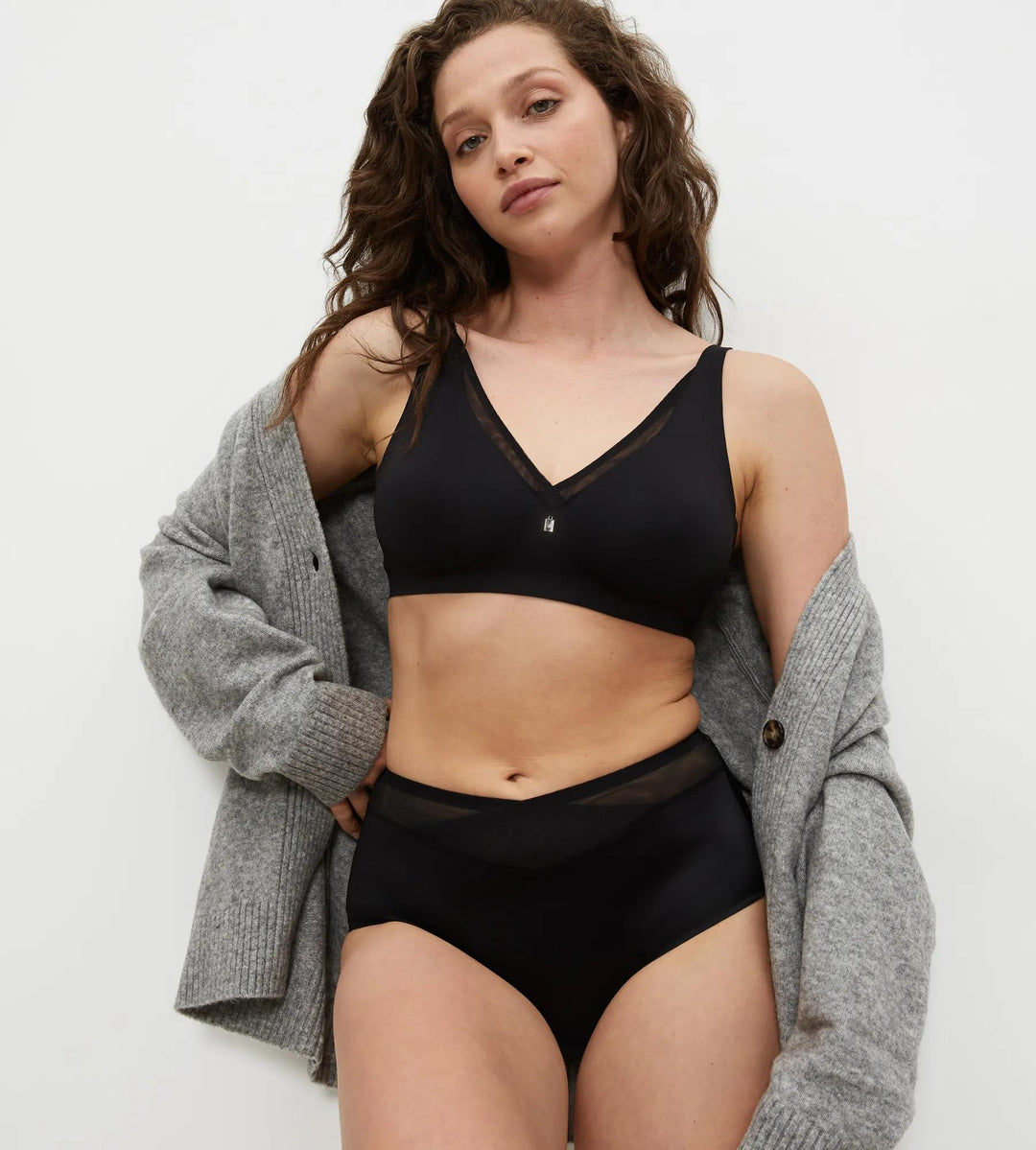 #culoare_0004-black