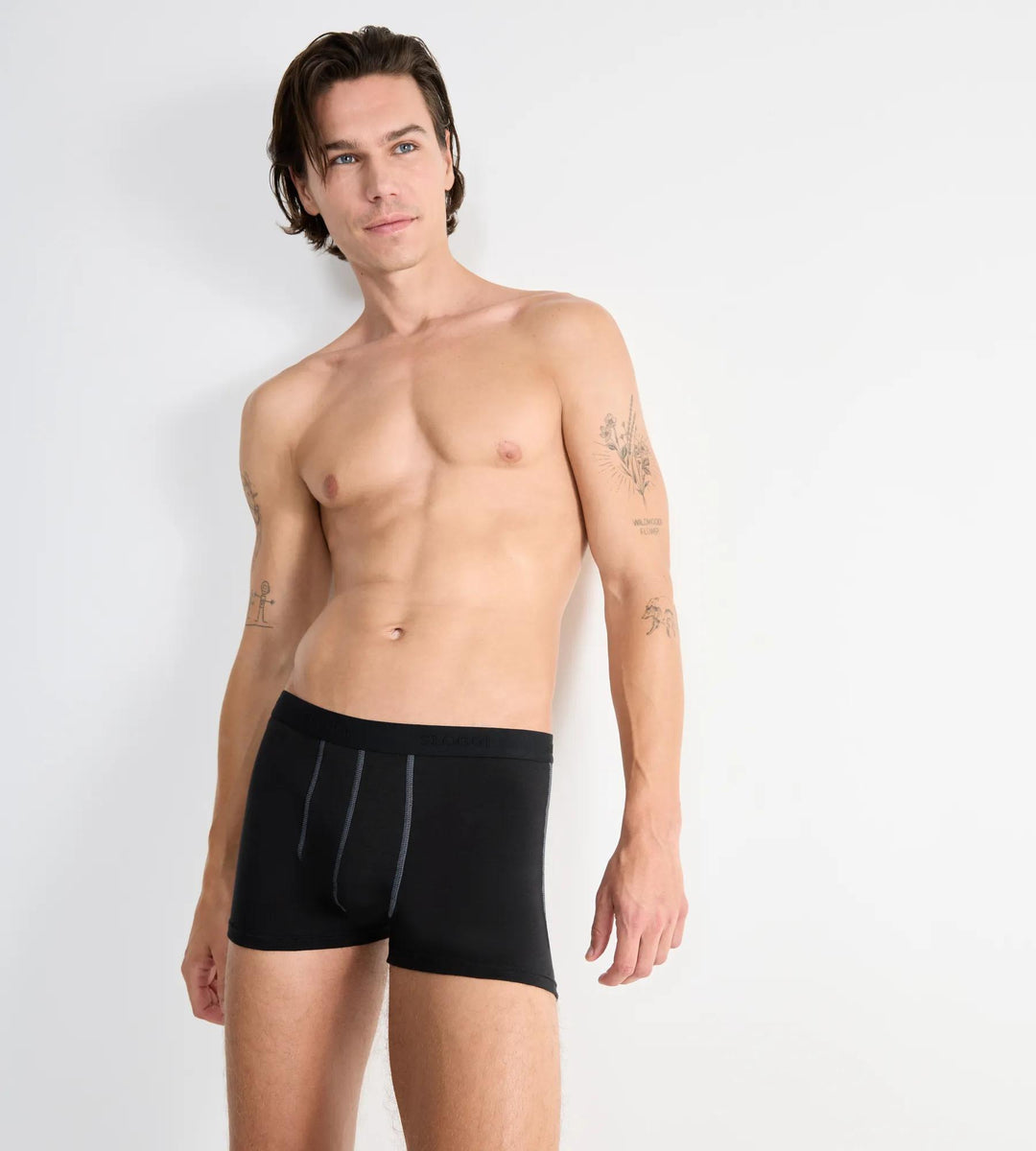 #culoare_0004-black
