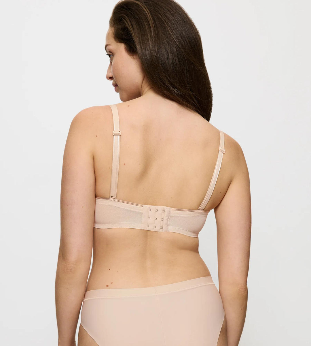 #culoare_00nz-nude-beige