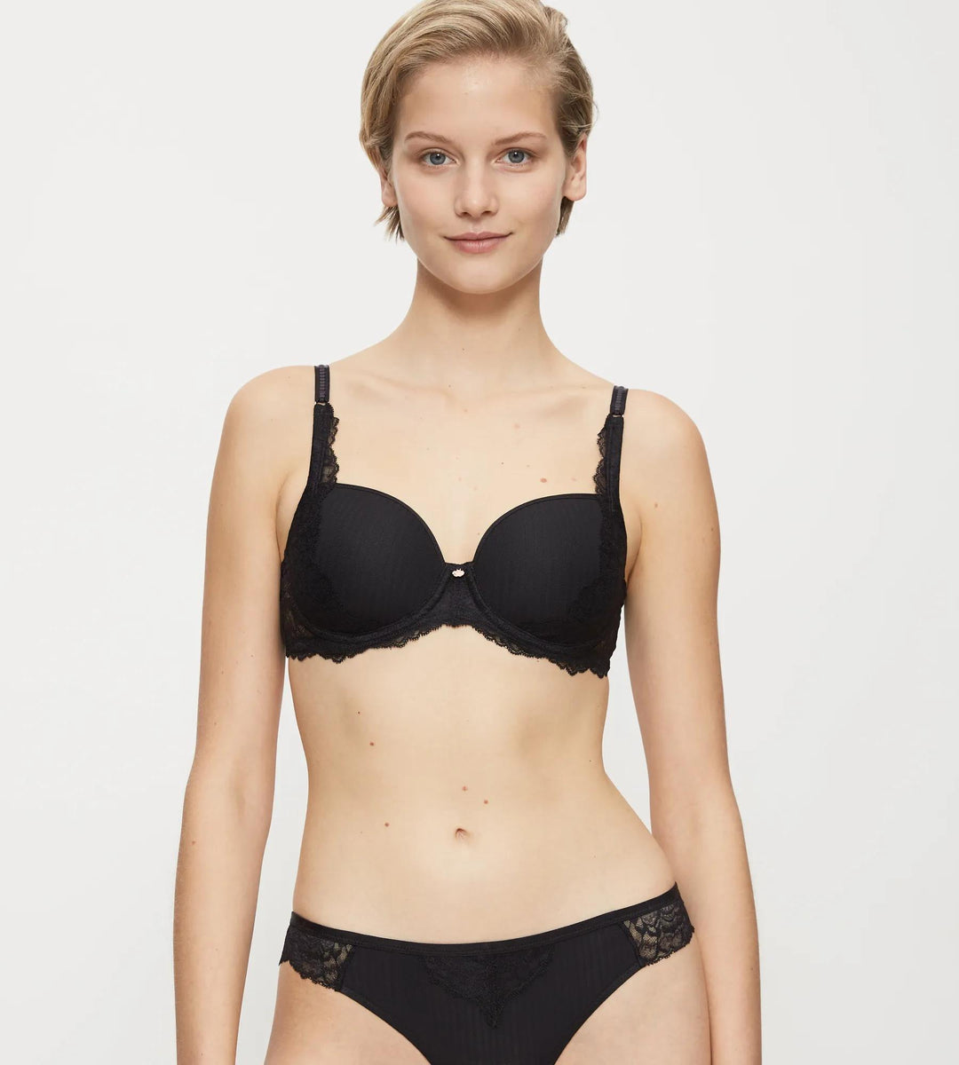 #culoare_0004-black