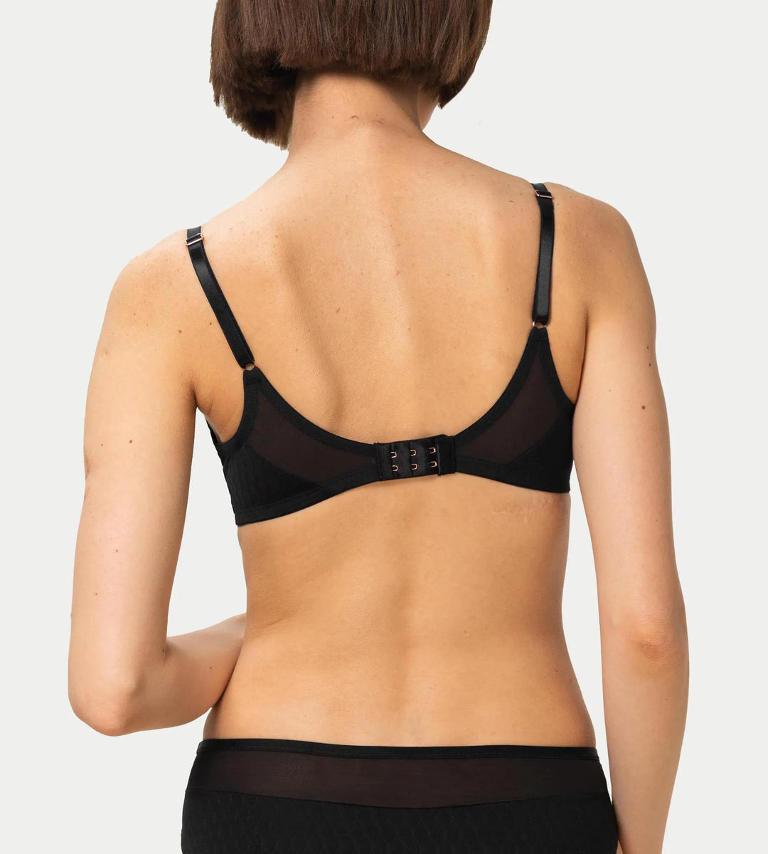 #culoare_0004-black