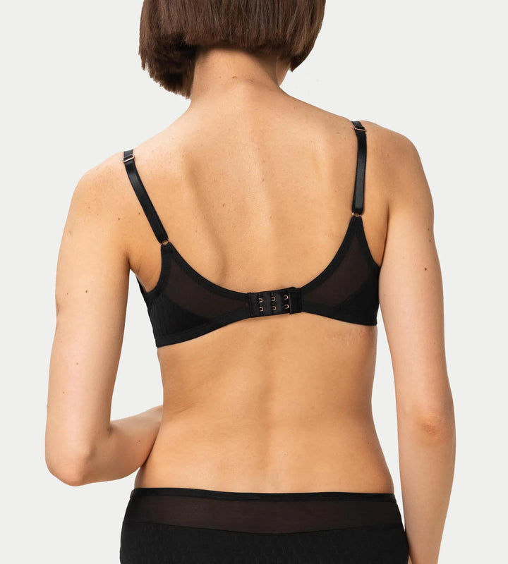 #culoare_0004-black