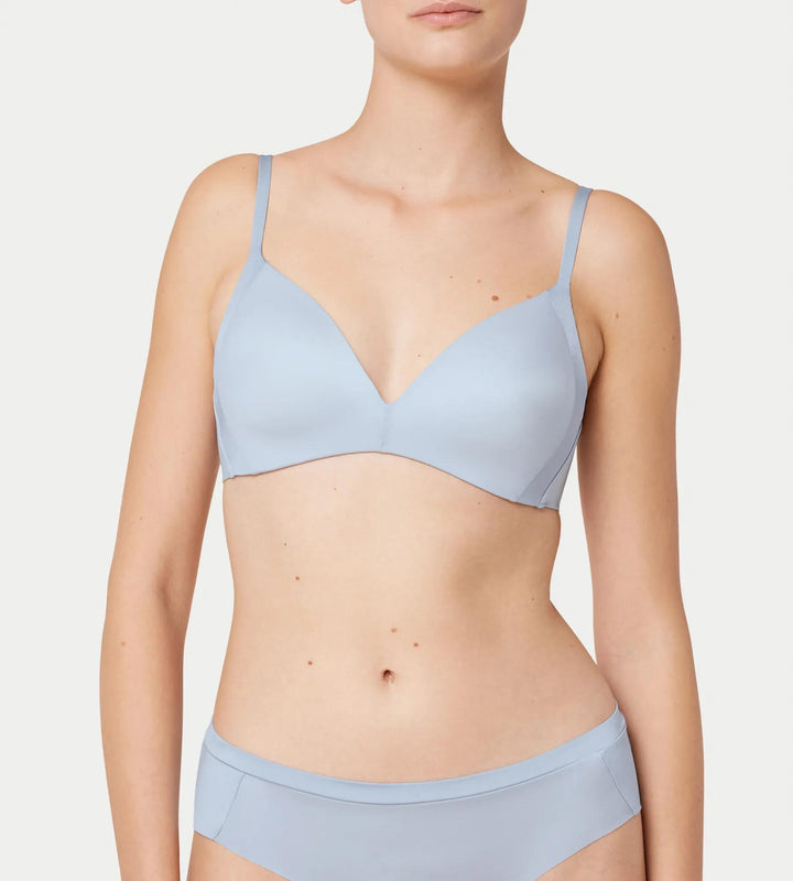 #culoare_00mb-fairy-blue