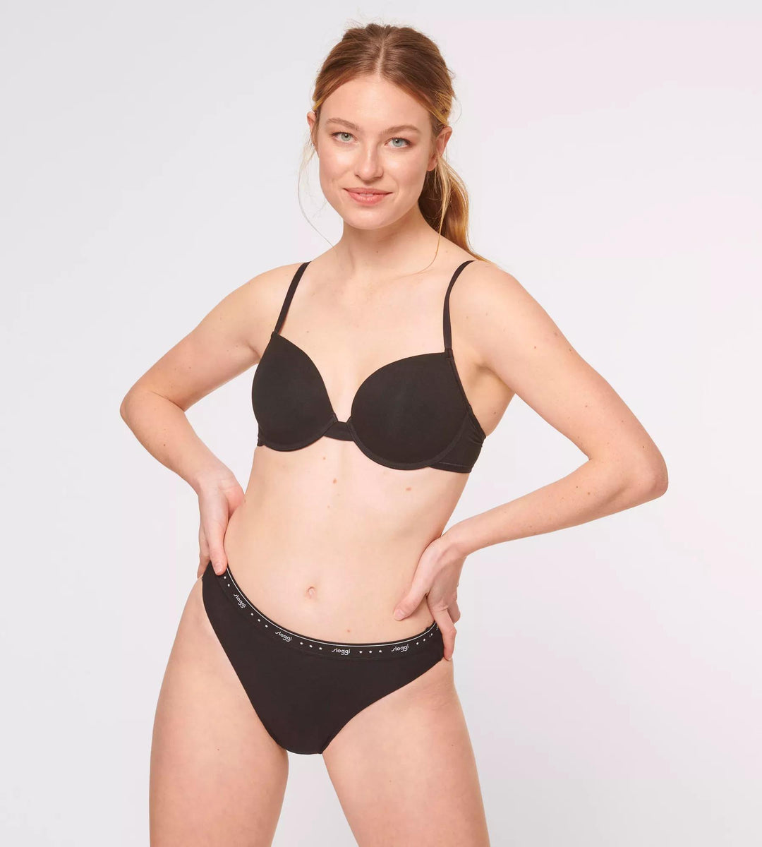 #culoare_0004-black