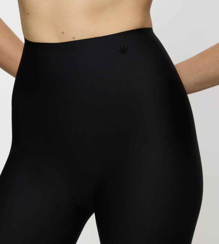 #culoare_0004-black