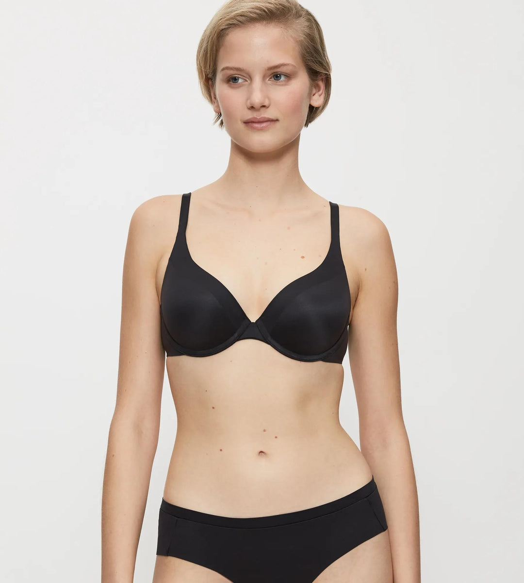 #culoare_0004-black