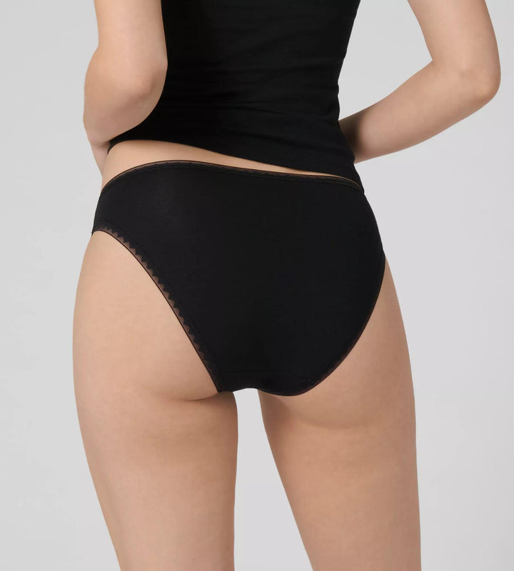 #culoare_0004-black