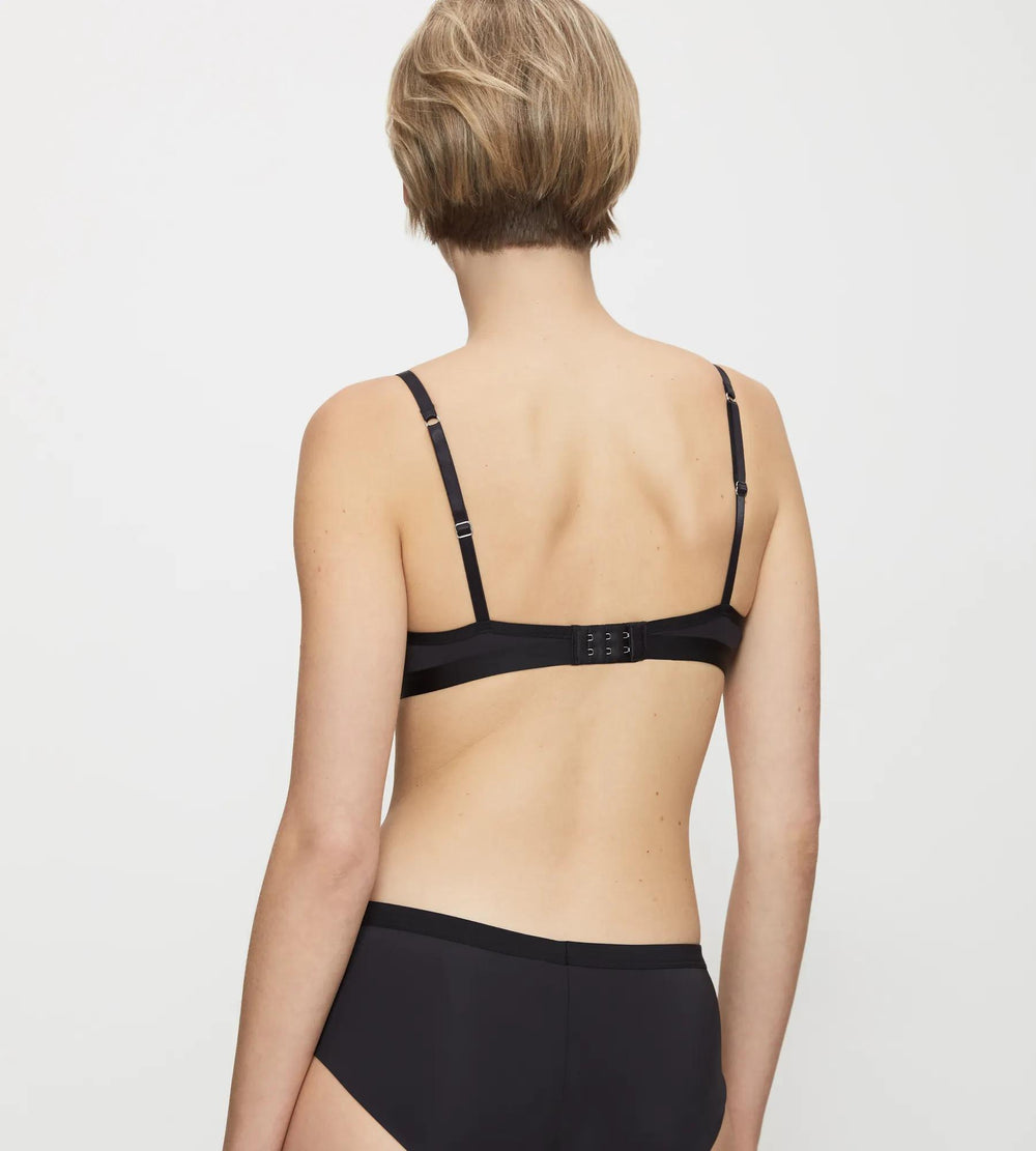 #culoare_0004-black
