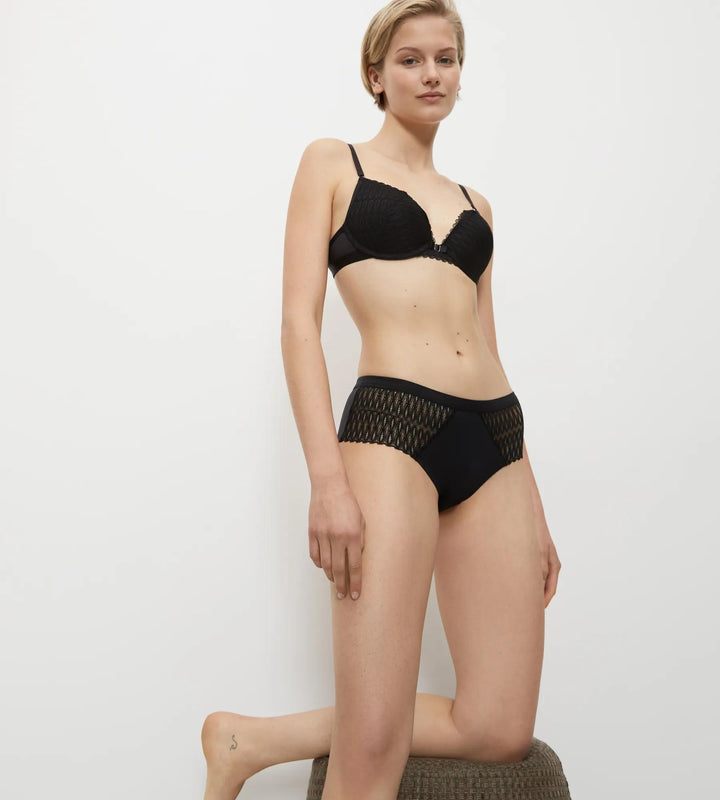 #culoare_0004-black