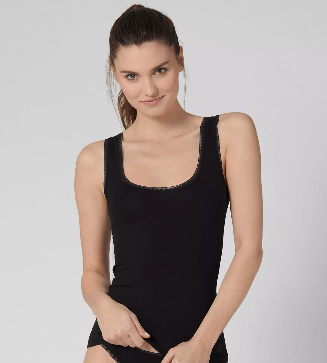 #culoare_0004-black