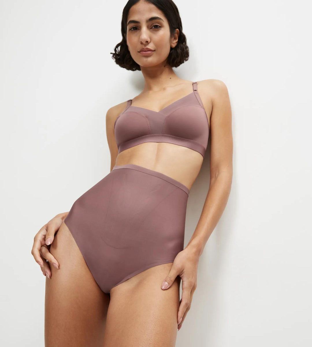 #culoare_00ud-rose-brown