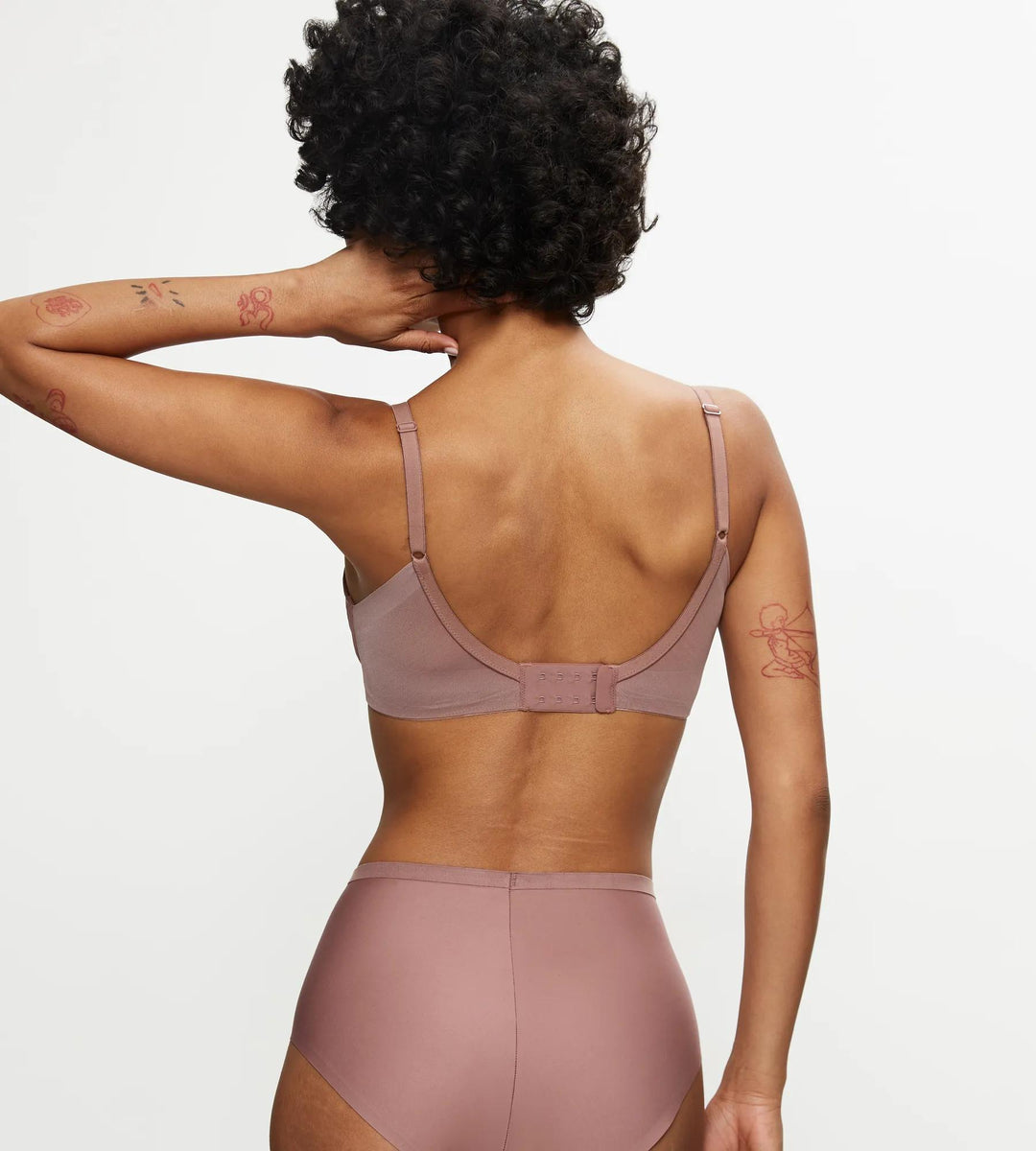 #culoare_00ud-rose-brown