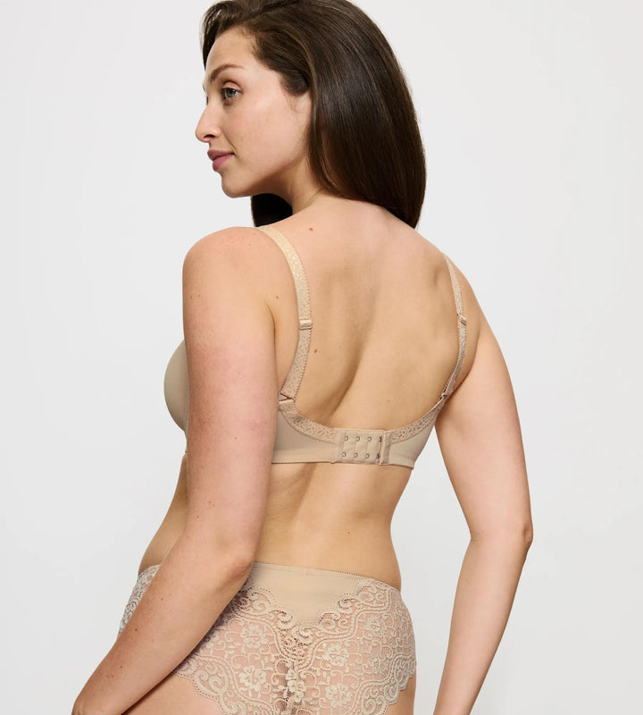 #culoare_0026-skin