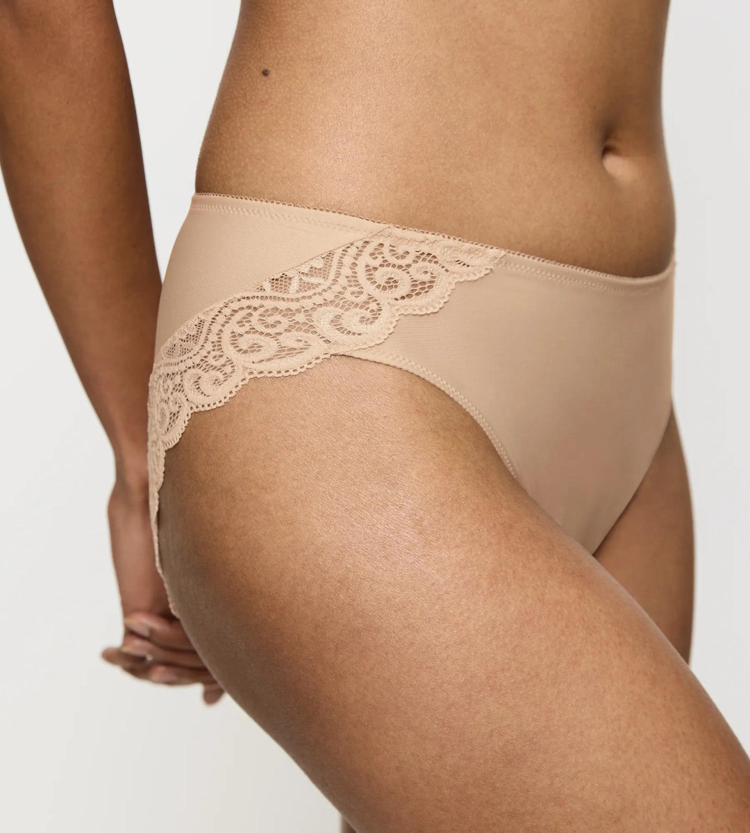 #culoare_0026-skin