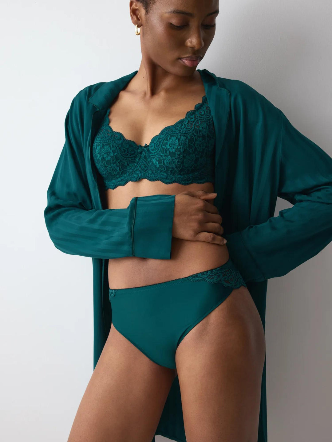 #culoare_7303-teal-green