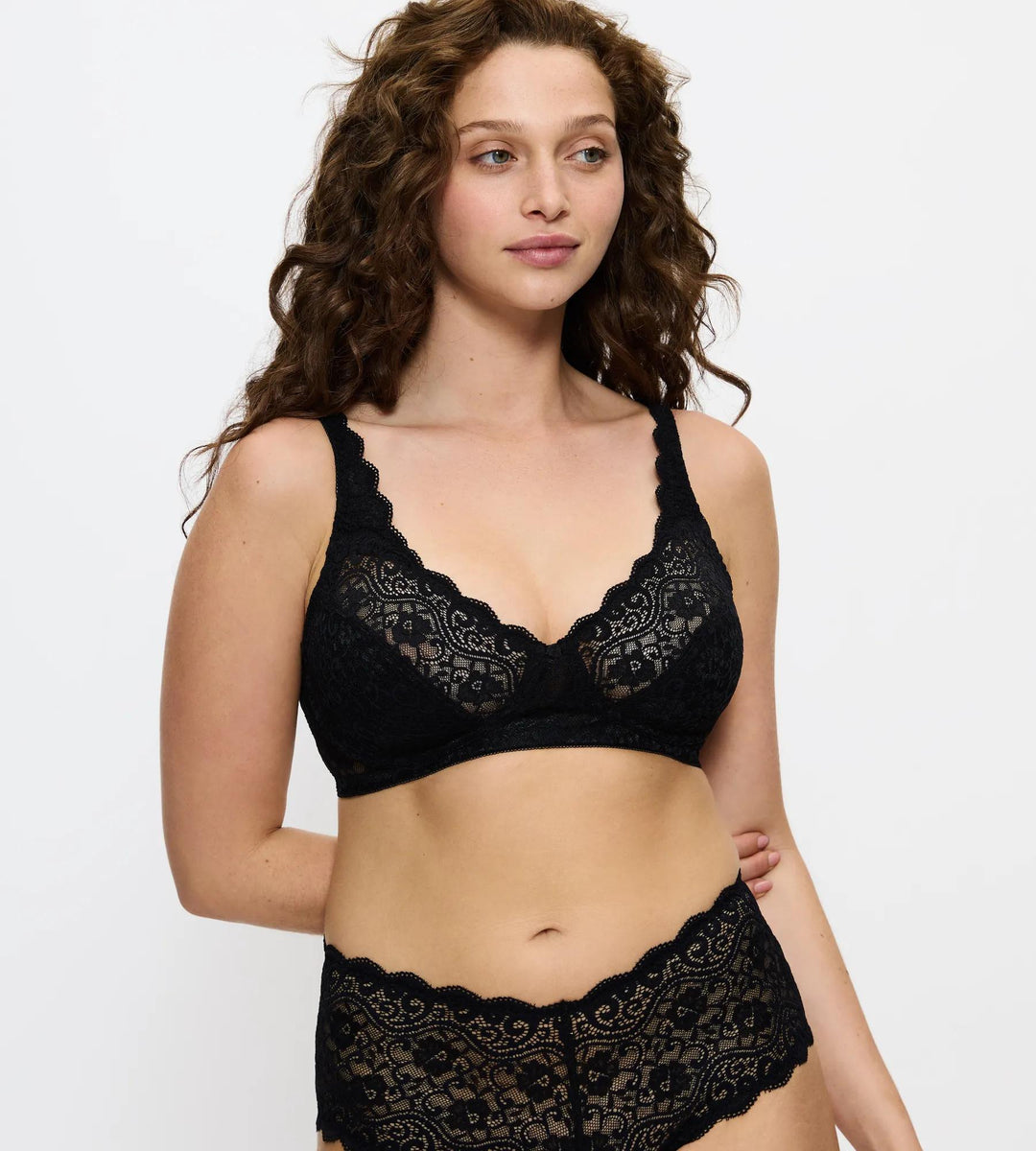 #culoare_0004-black