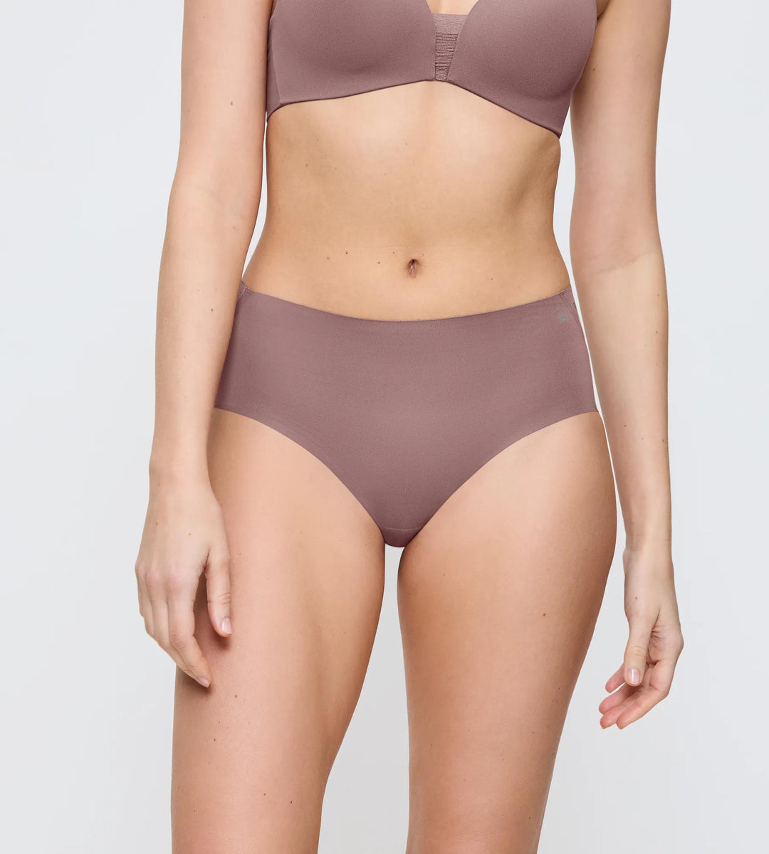 #culoare_00ud-rose-brown