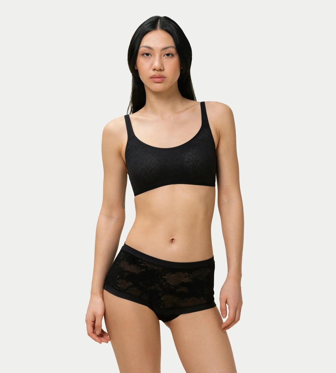 #culoare_0004-black