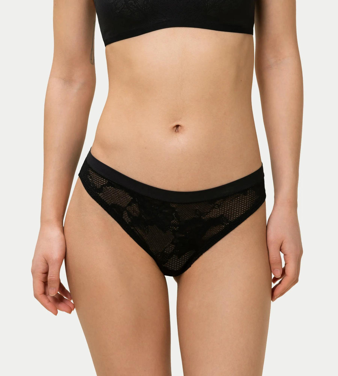 #culoare_0004-black