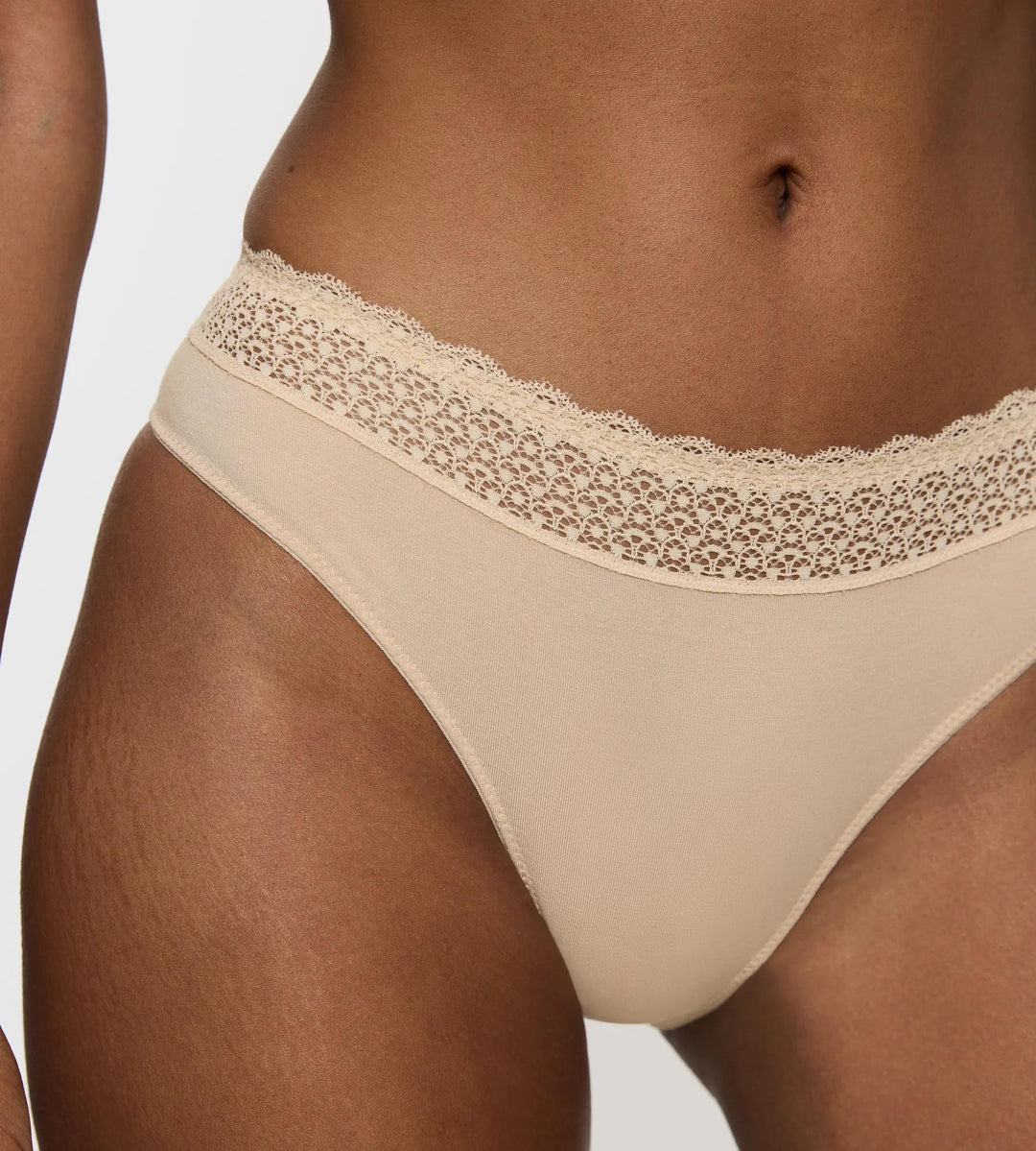 #culoare_0026-skin