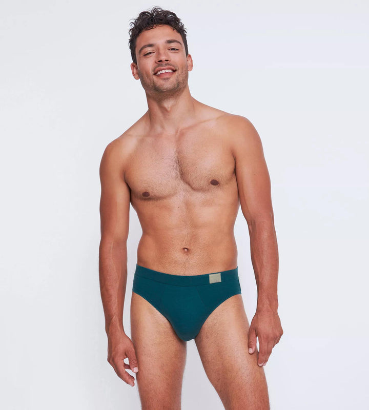 #culoare_v001-multiple-colours-1
