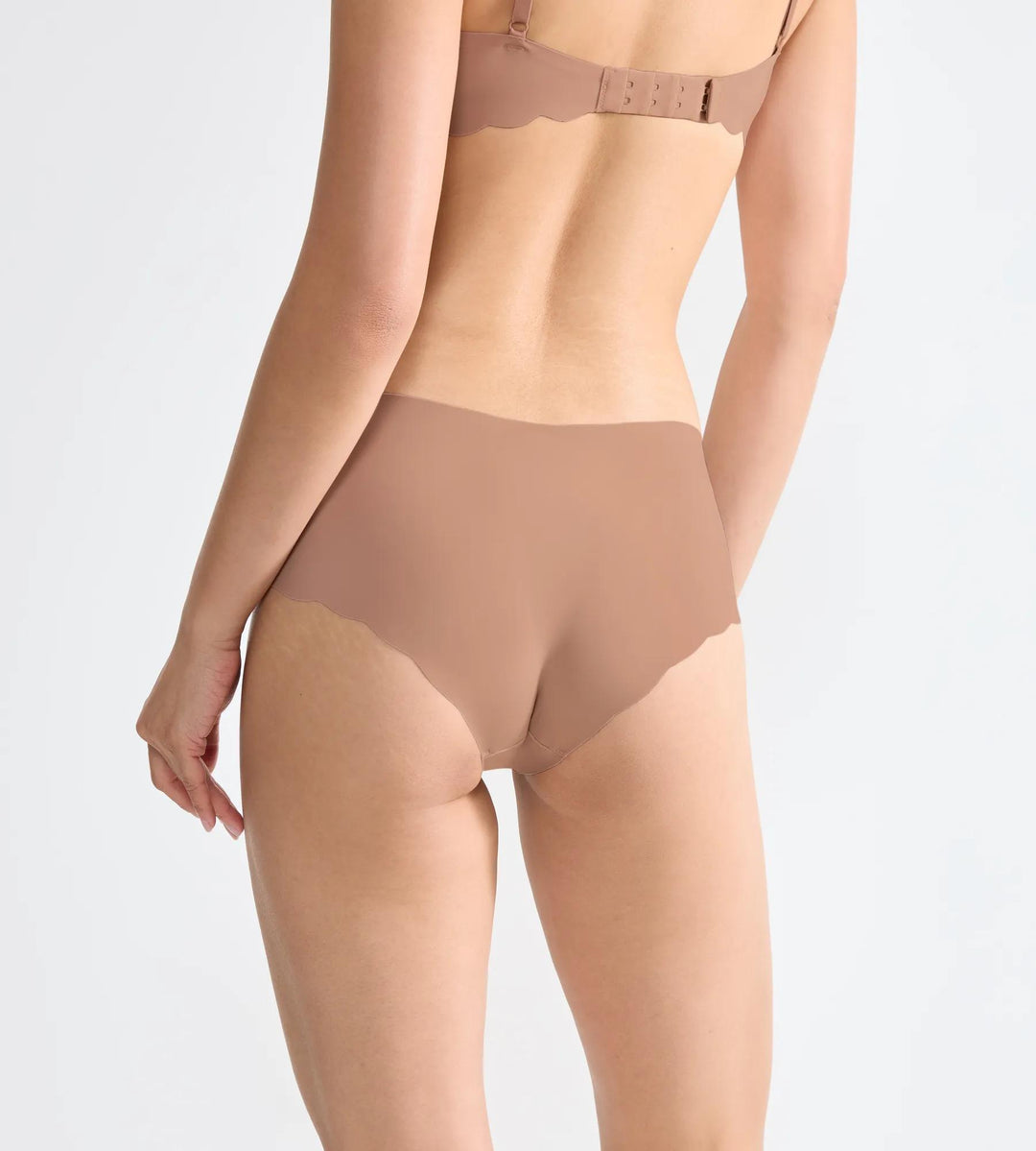 #culoare_00me-cameo-brown