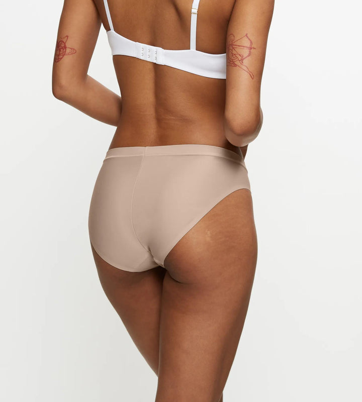 #culoare_00nz-nude-beige