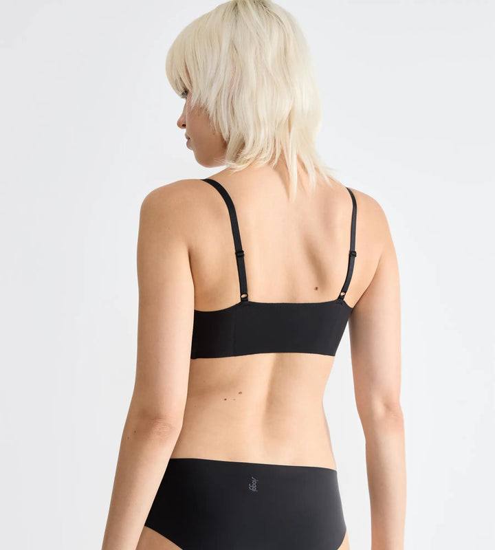 #culoare_0004-black