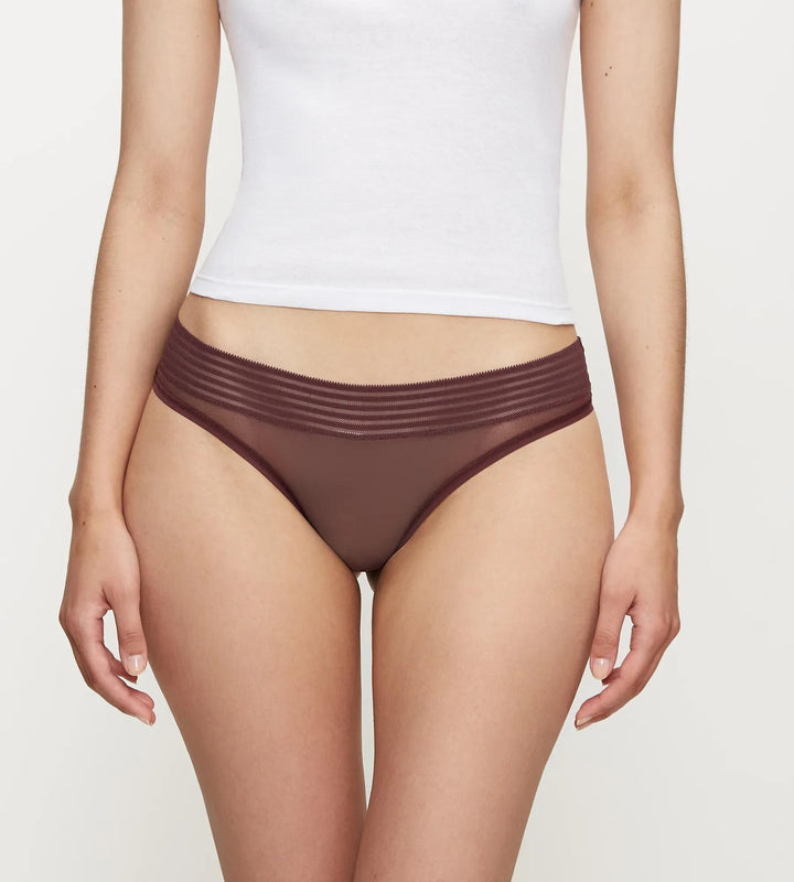 #culoare_7572-decadent-chocolate
