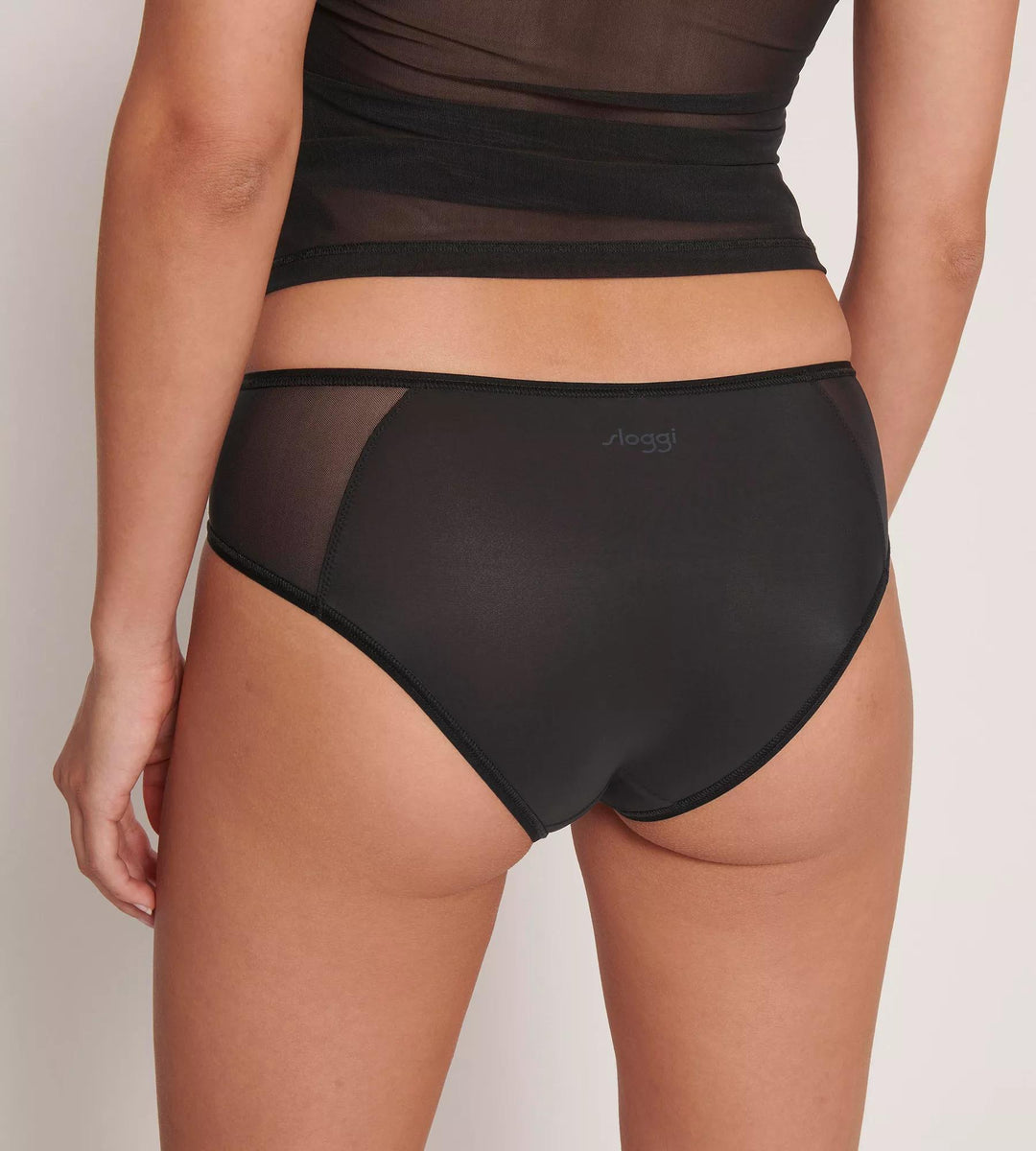 #culoare_0004-black