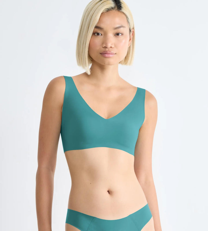 #culoare_1597-quiet-turquoise
