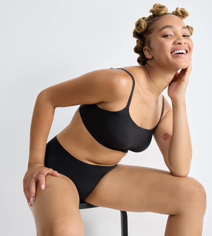#culoare_0004-black