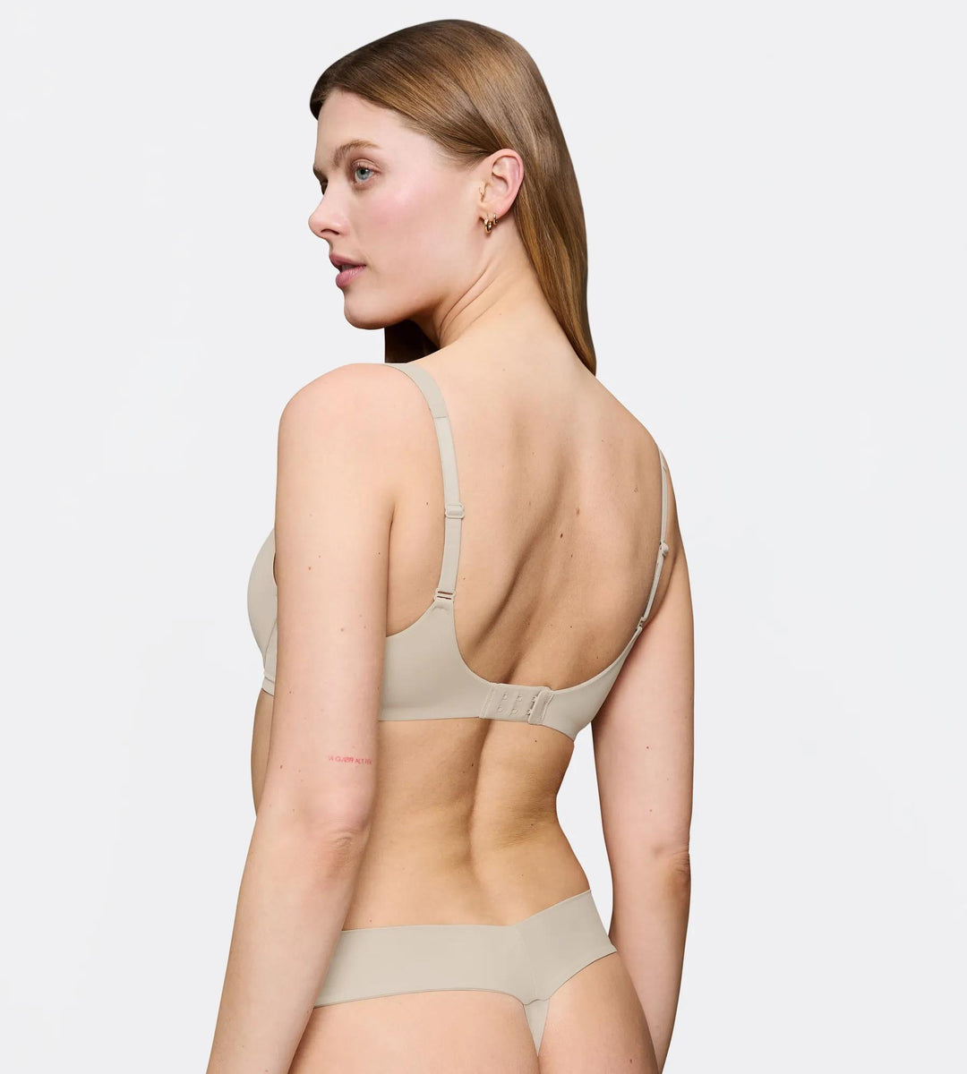 #culoare_00nz-nude-beige