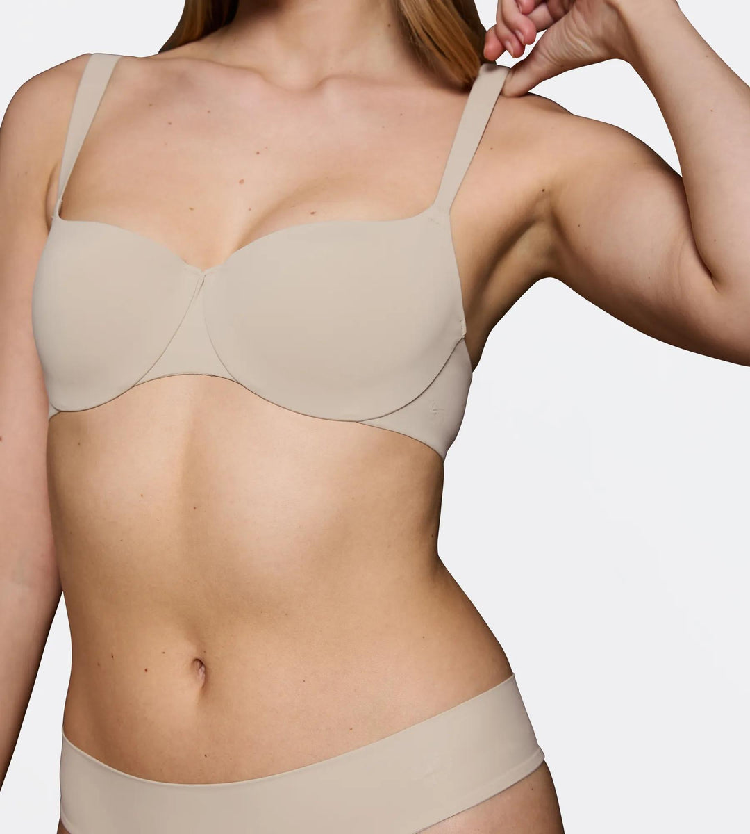 #culoare_00nz-nude-beige