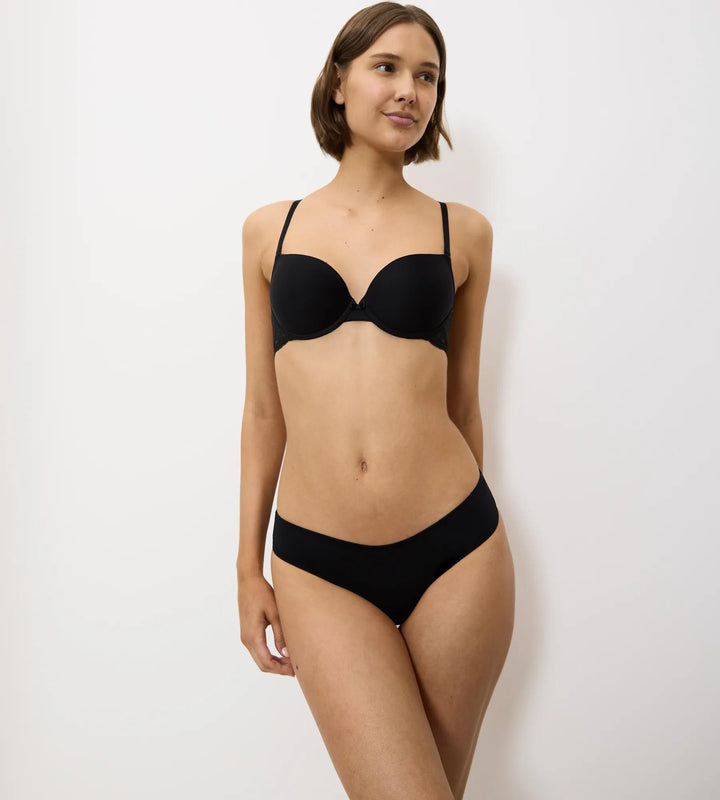 #culoare_0004-black