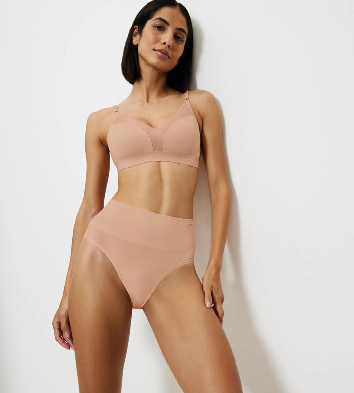 #culoare_00ep-neutral-beige