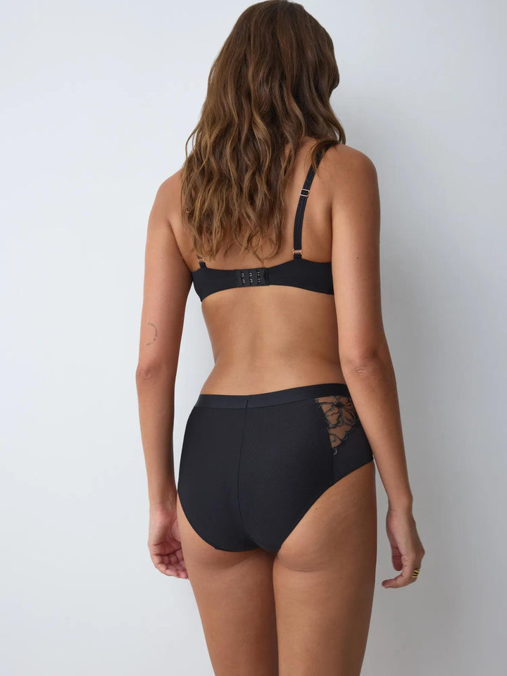 #culoare_0004-black