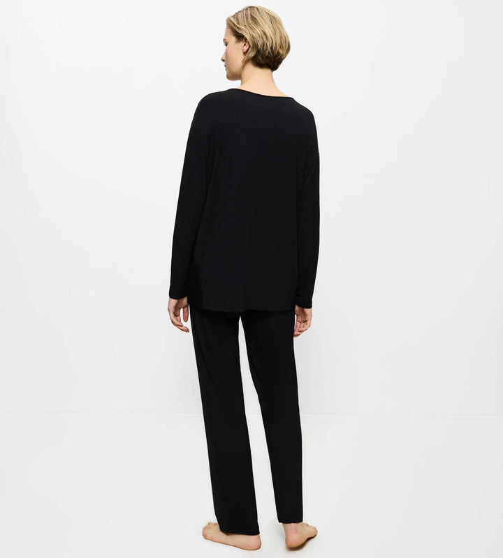 #culoare_0004-black