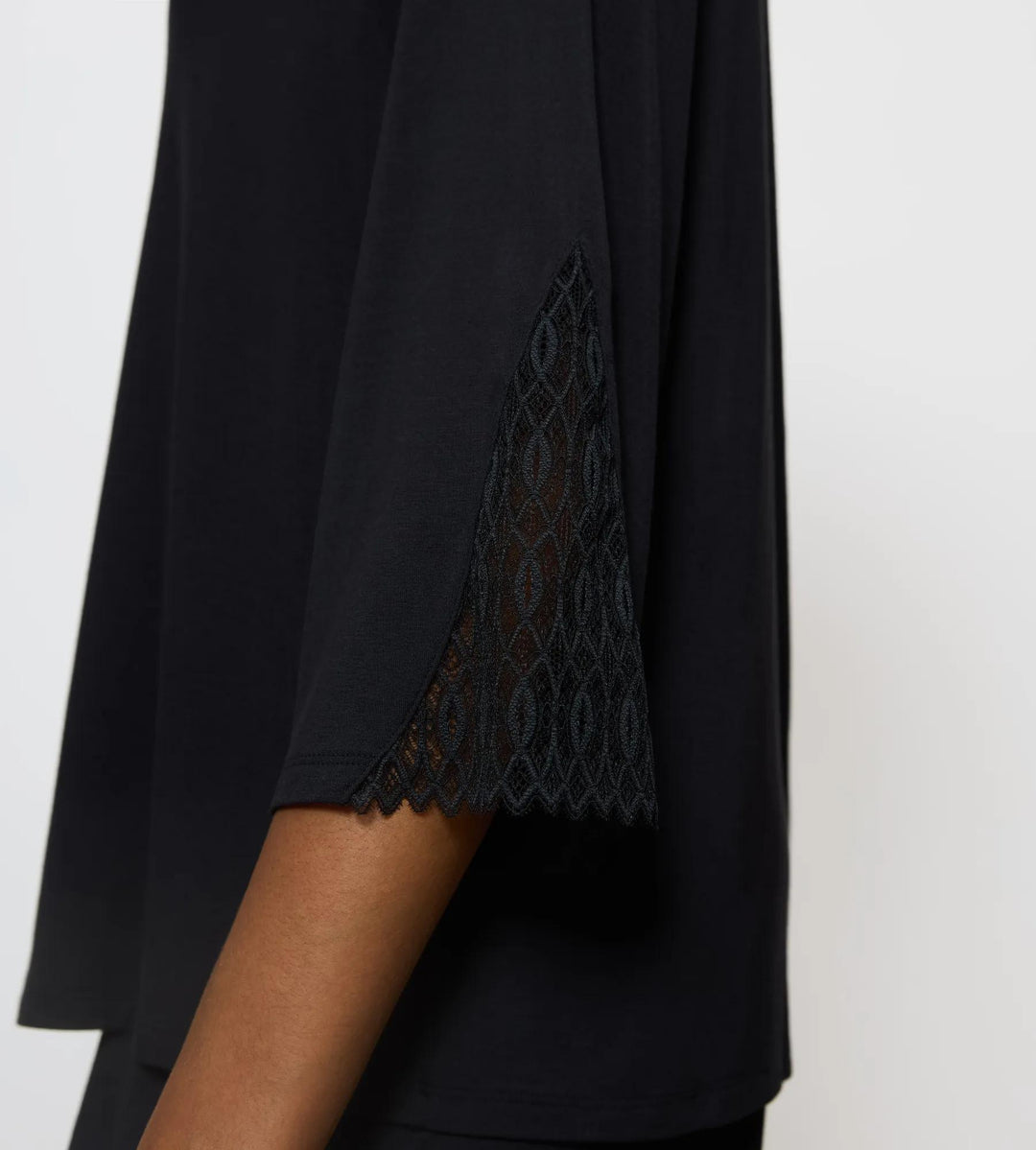 #culoare_0004-black
