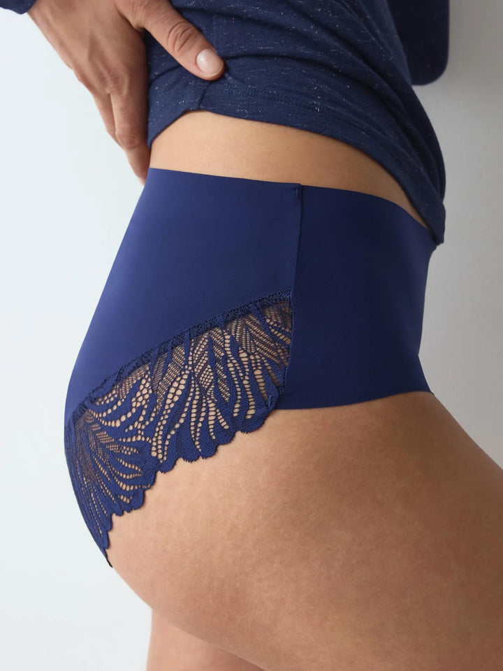 #culoare_00xf-admiral
