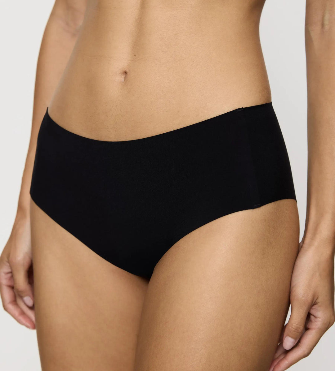 #culoare_0004-black