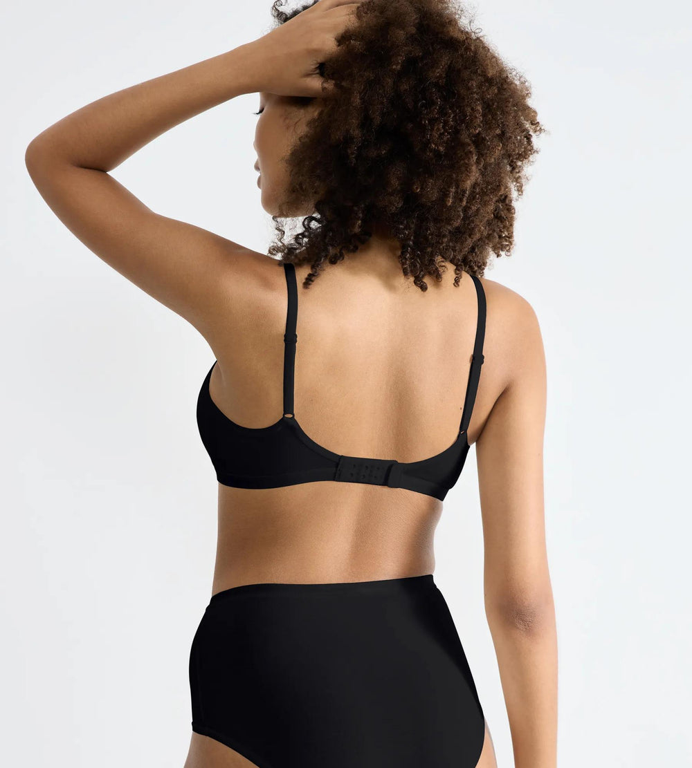 #culoare_0004-black